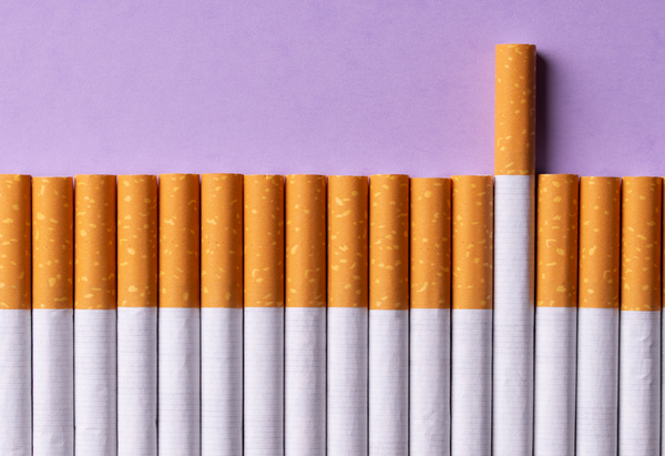 ¿Sirven los cigarrillos electrónicos para dejar de fumar?